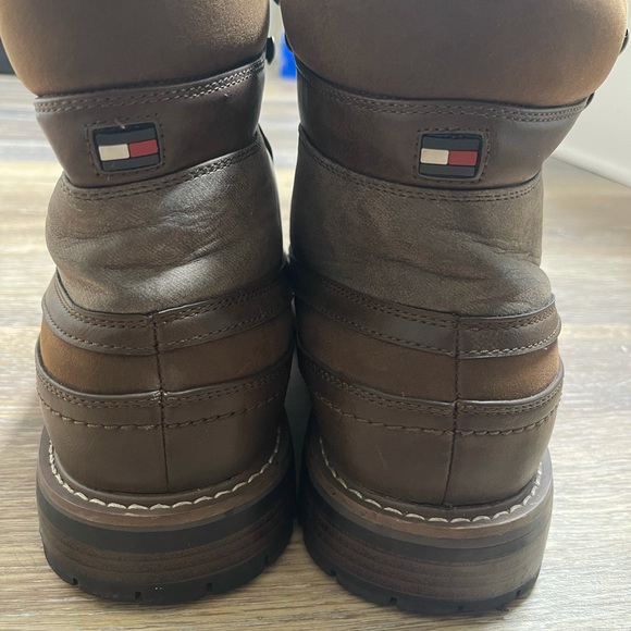 Tommy Hilfiger boots - Picture 4 of 8